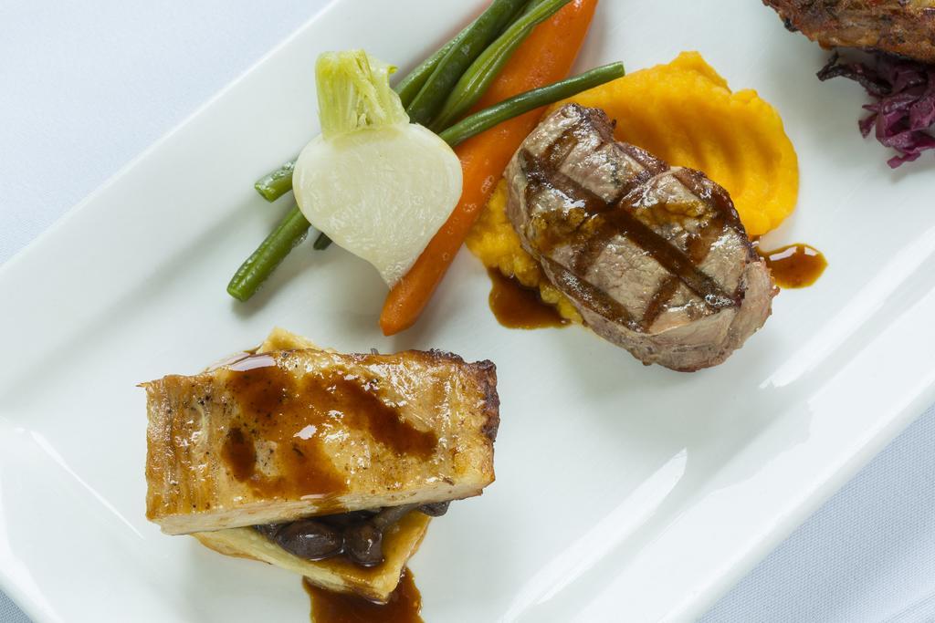 לה מלבאי Chez Truchon Bistro-Auberge מראה חיצוני תמונה